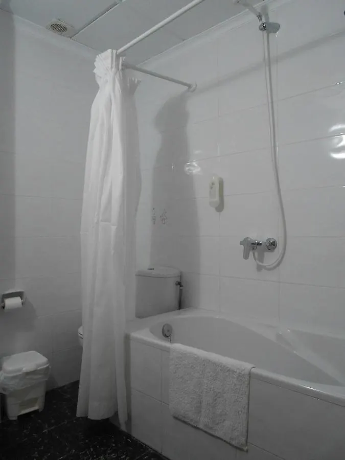 Guest house Hostal El Callejon Tarragona